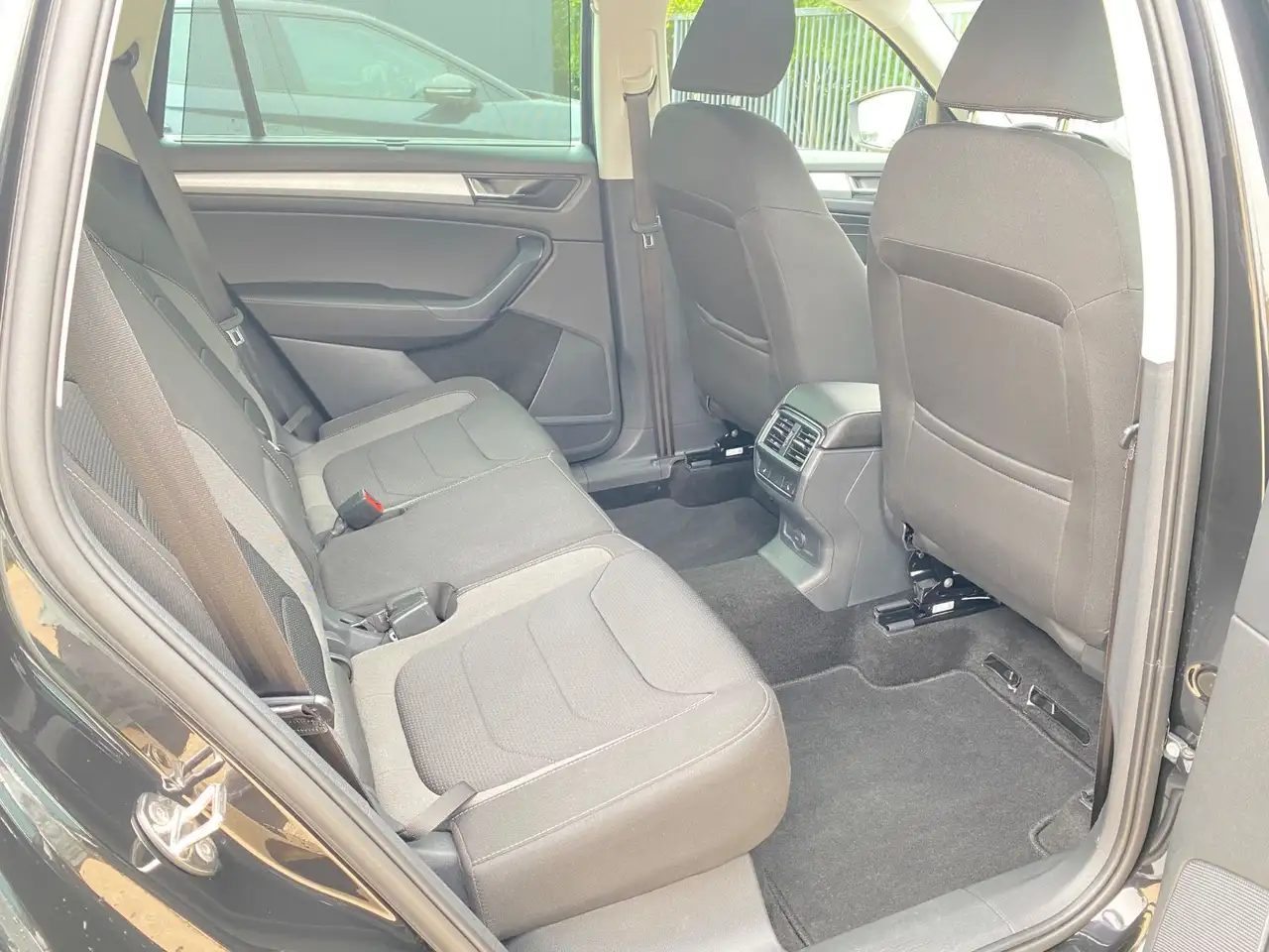 Skoda Kodiaq Tour,NAVI,MATRIX,ACC,SHZ-V-H,DAB,PDC, миниатюра 14