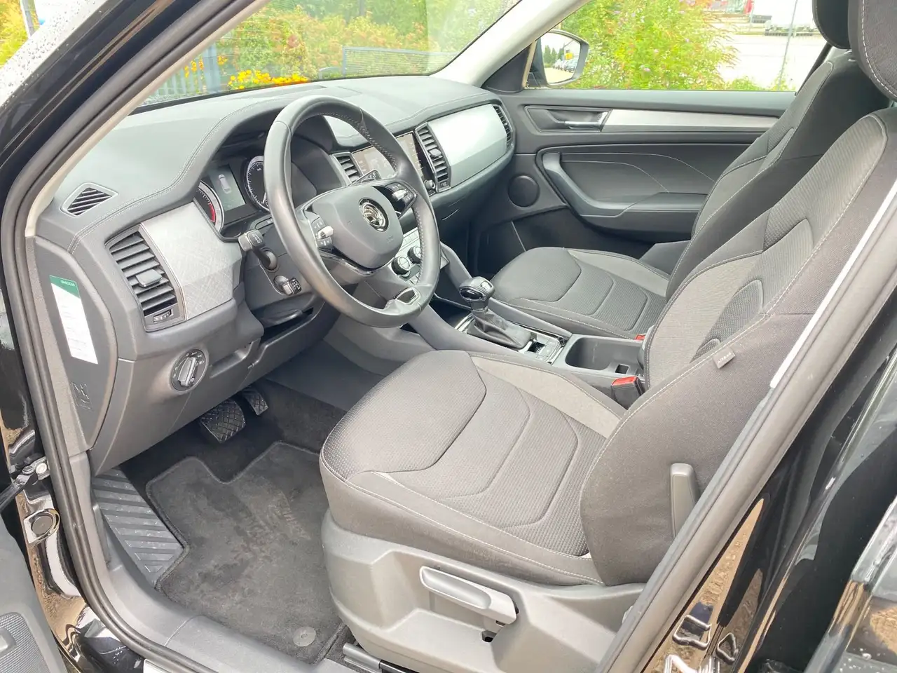 Skoda Kodiaq Tour,NAVI,MATRIX,ACC,SHZ-V-H,DAB,PDC, миниатюра 19