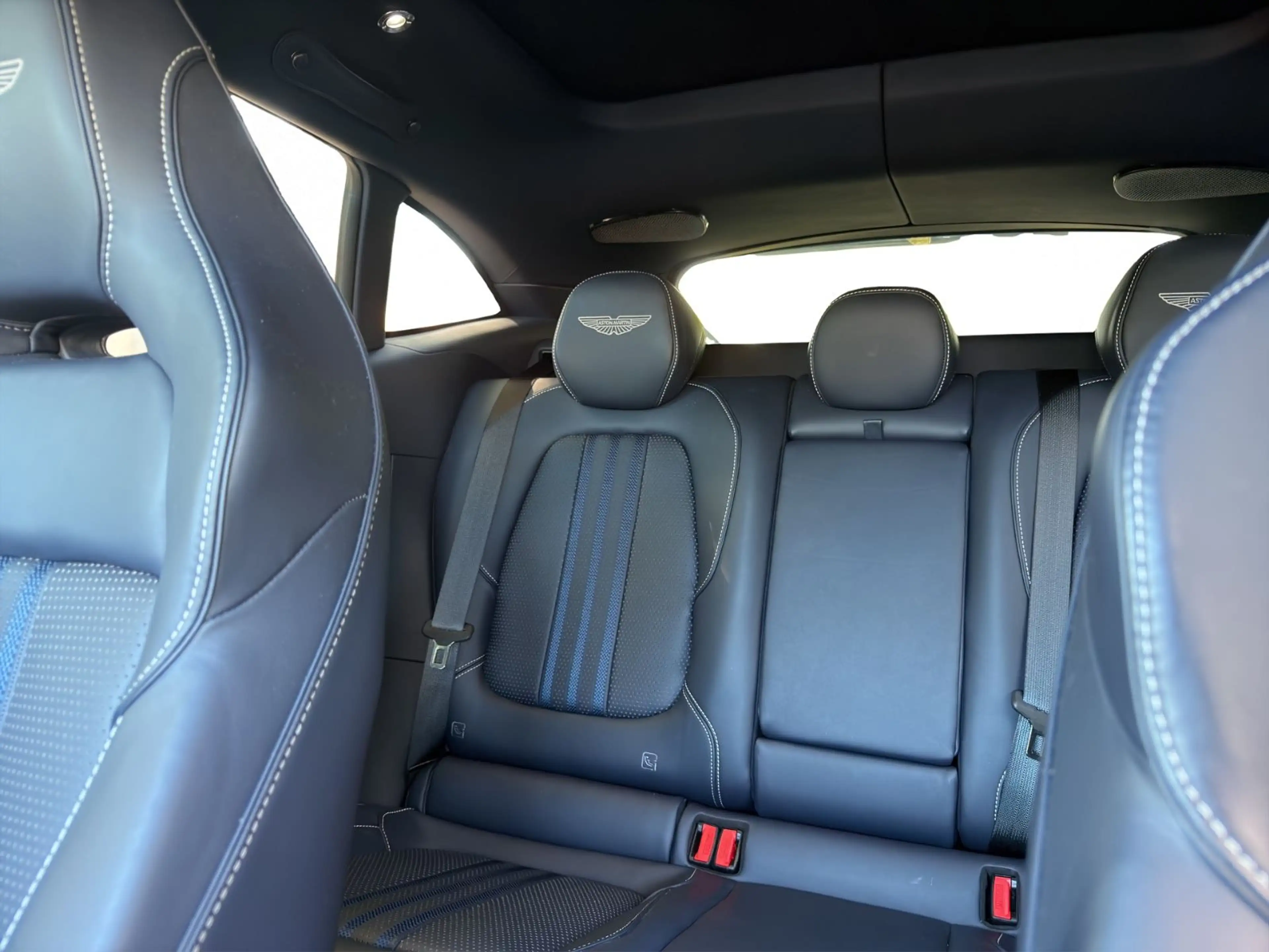 Aston Martin DBX 707 MY25 Facelift — photo 13