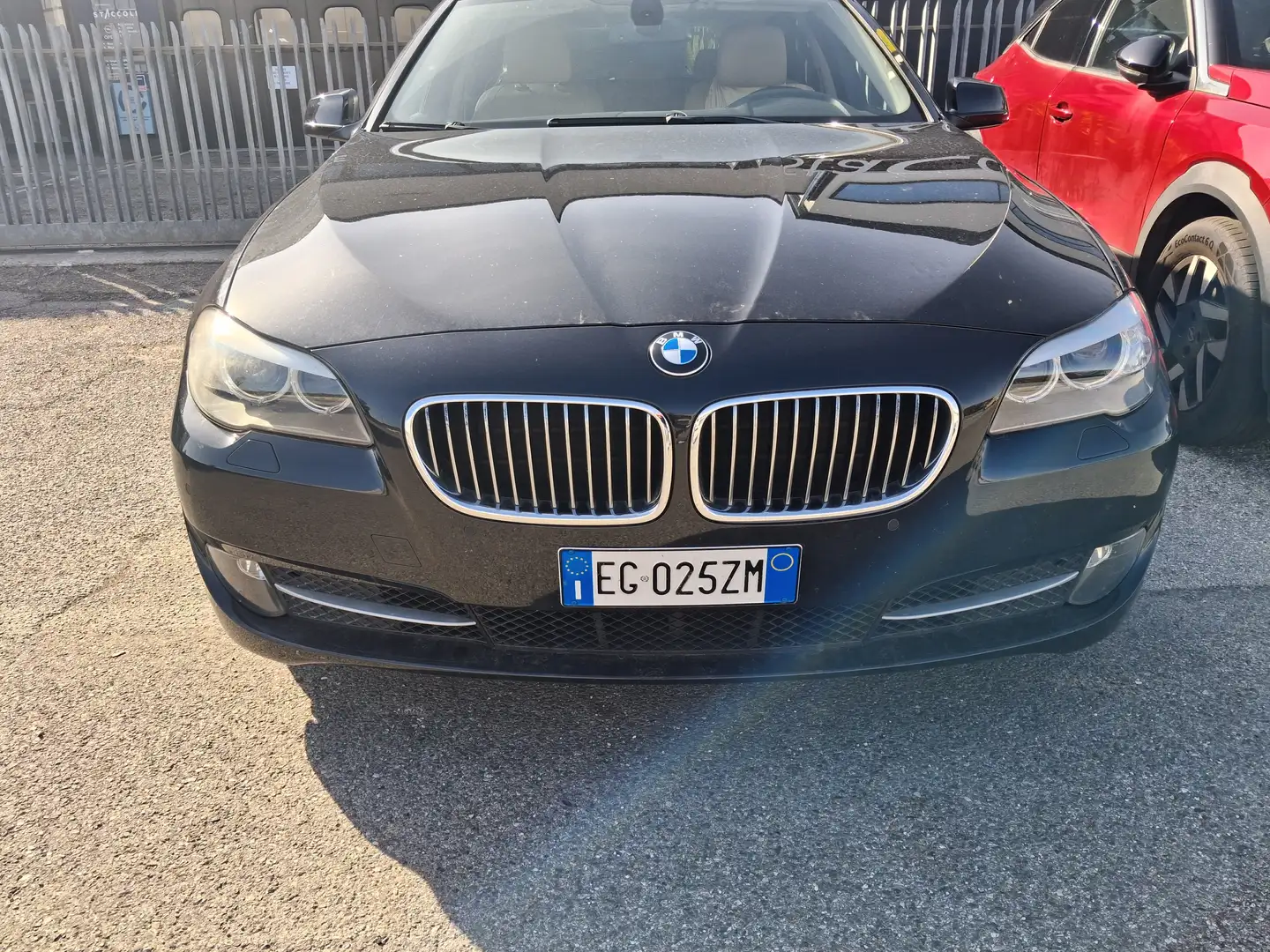 BMW 520 Serie 5 F11 Touring 520d Touring Business Nero - 2
