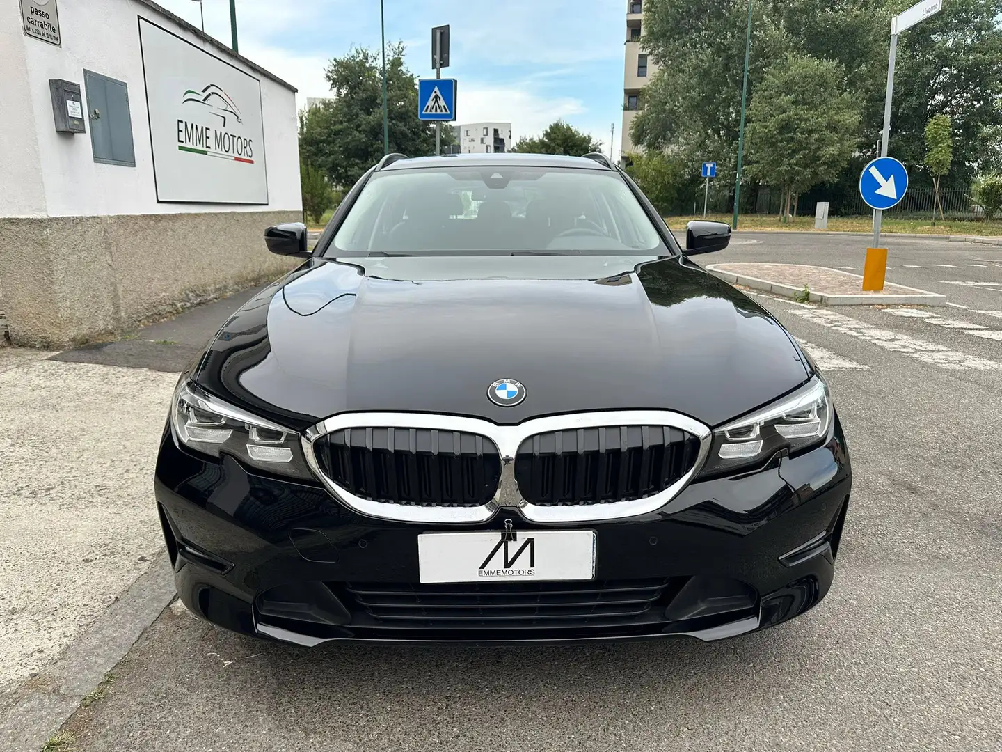 BMW 330 e Business Adavantage Touring Phev - AUT/NAVI/PDC Nero - 2
