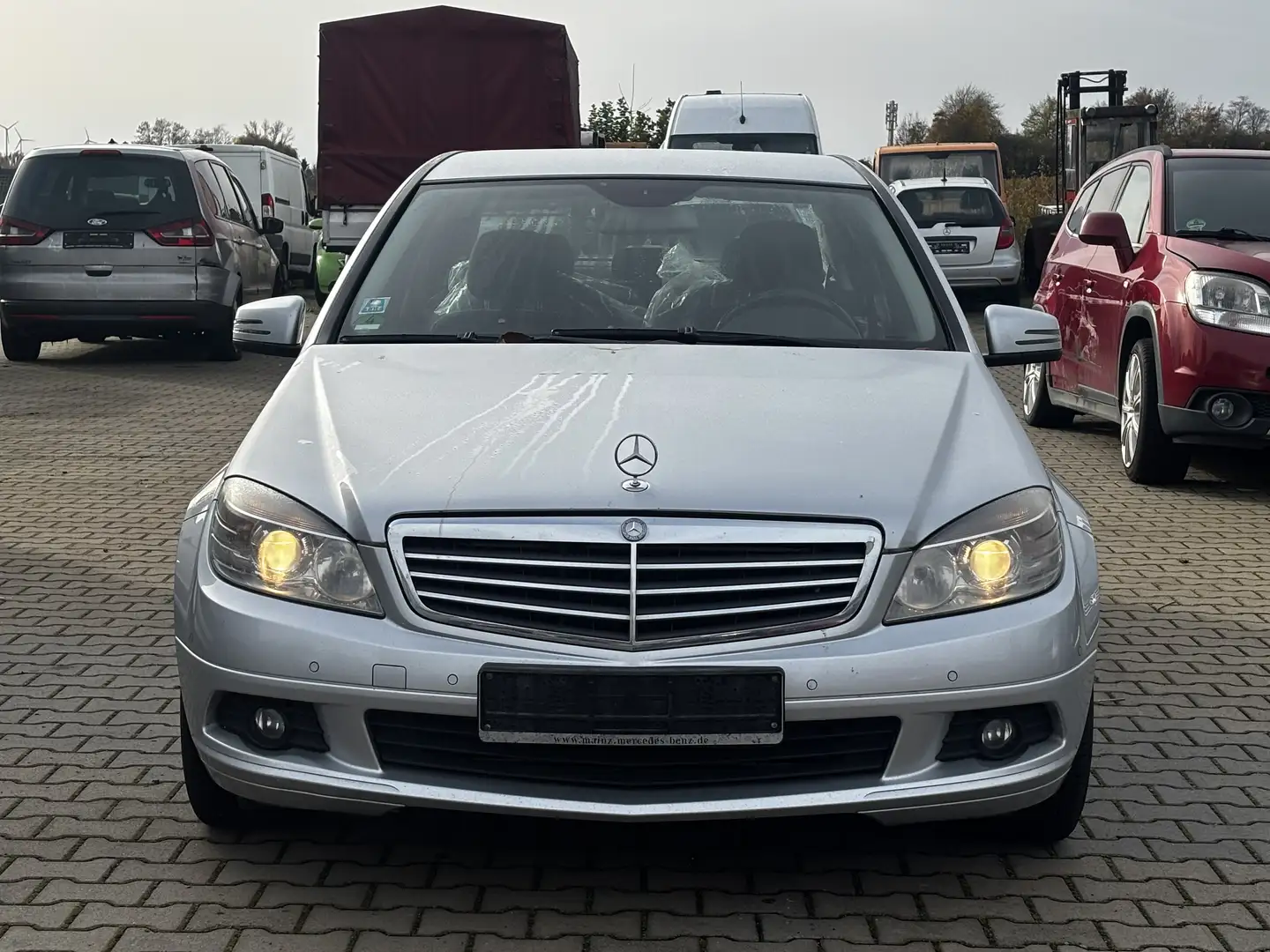 Mercedes-Benz C 200 CDI BlueEfficiency Sitzheizung+Parktronik+TÜV Grau - 2