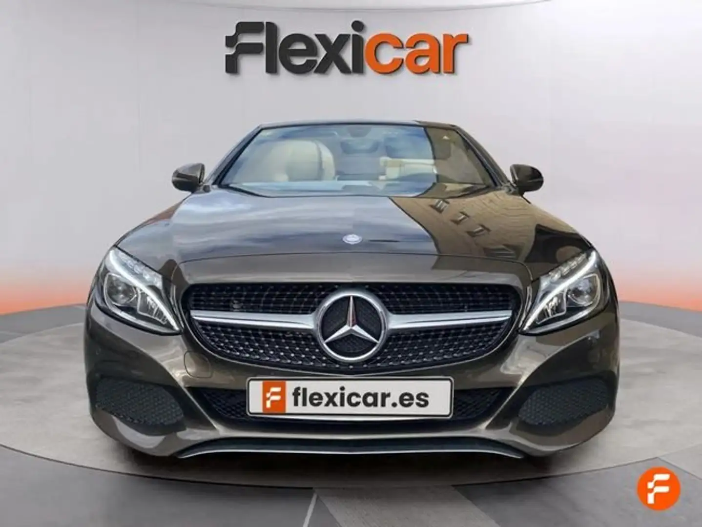 Mercedes-Benz C 220 Cabrio 220d Brun - 2
