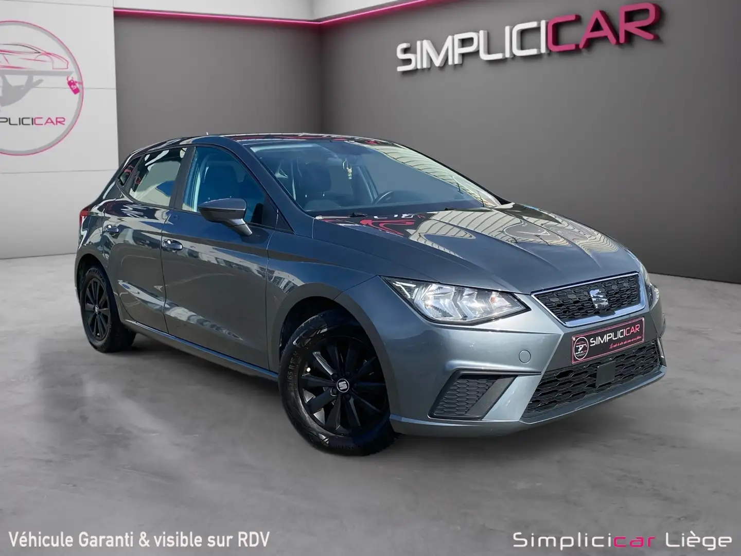 SEAT Ibiza Ibiza 1.0 75 ch Gris - 1