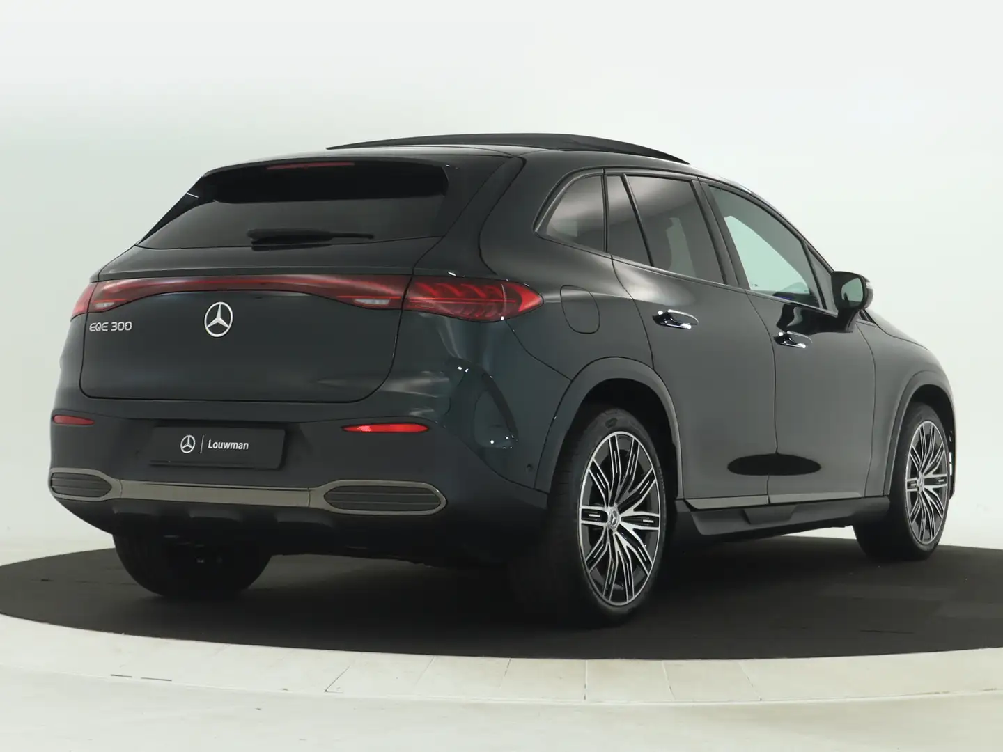Mercedes-Benz EQE SUV 300 Sport Edition 91 kWh | Nightpakket | Parkeerpa Zelená - 2