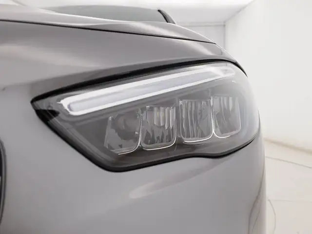 Mercedes-Benz Gla view 8