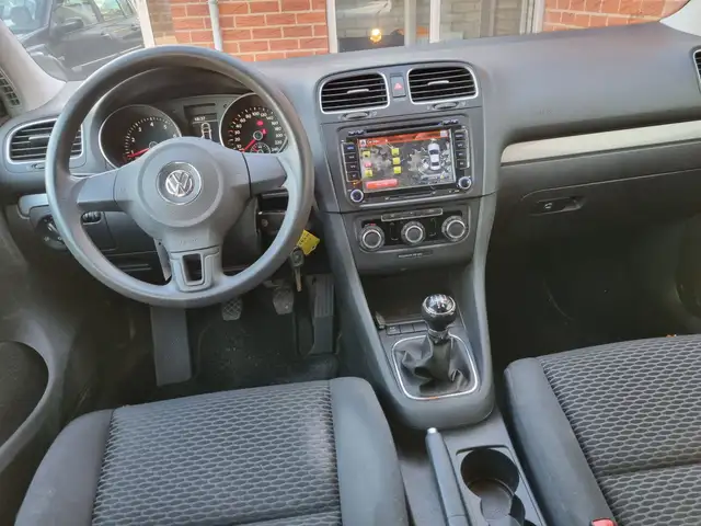 Volkswagen Golf view 12