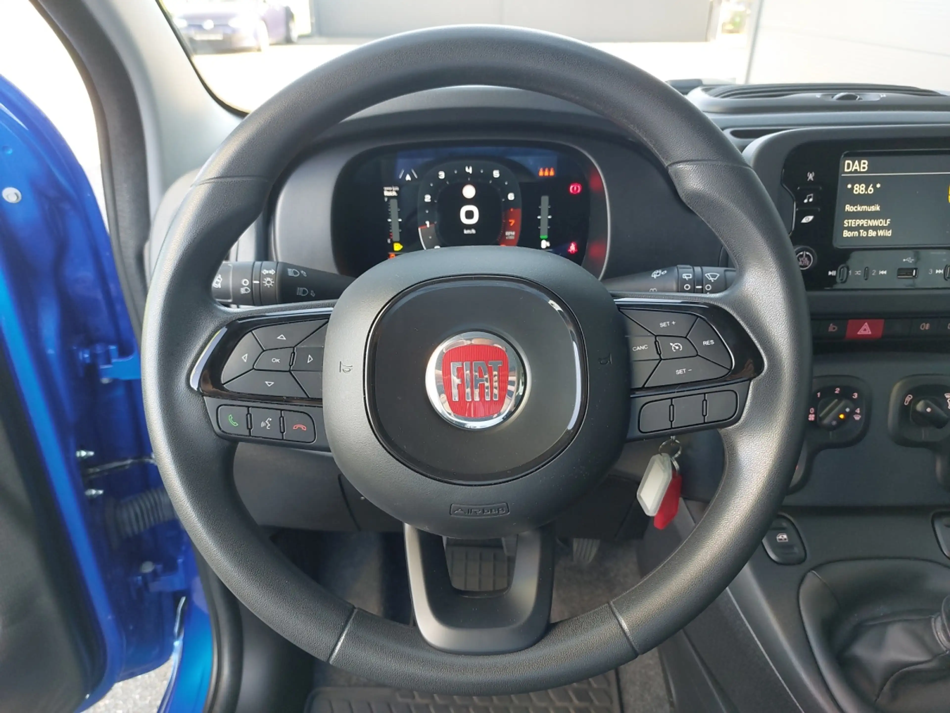 Fiat Panda 4x2 FireFly Hybrid 70 — photo 13