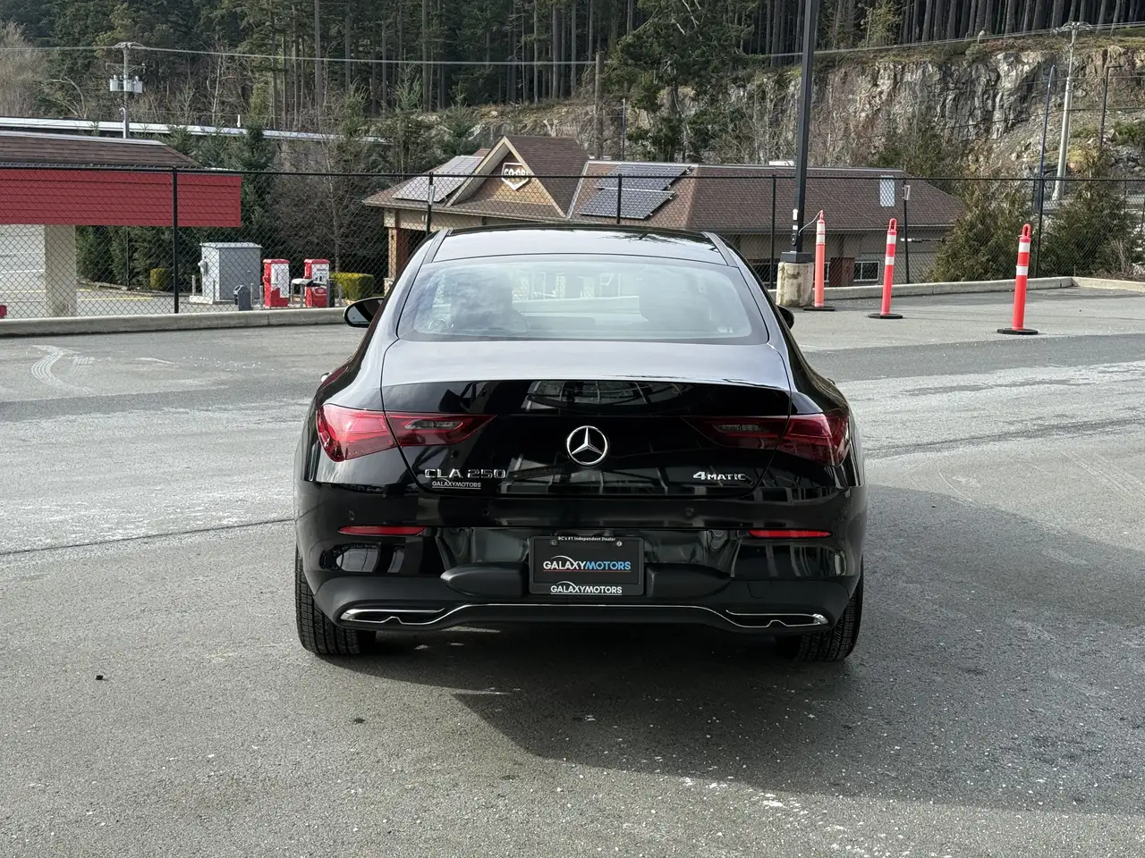 Mercedes-Benz CLA снимка Mercedes-Benz CLA