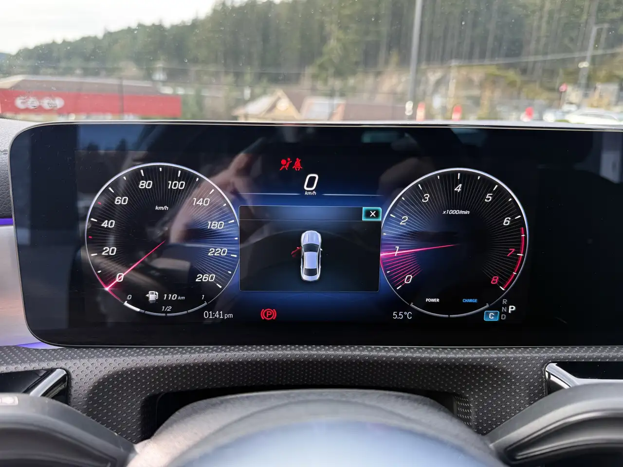 Mercedes-Benz CLA снимка Mercedes-Benz CLA