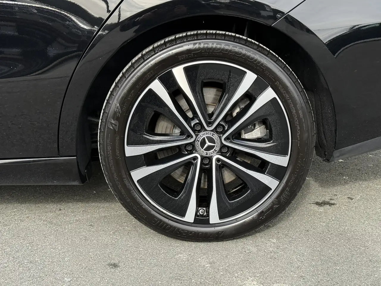 Mercedes-Benz CLA снимка Mercedes-Benz CLA