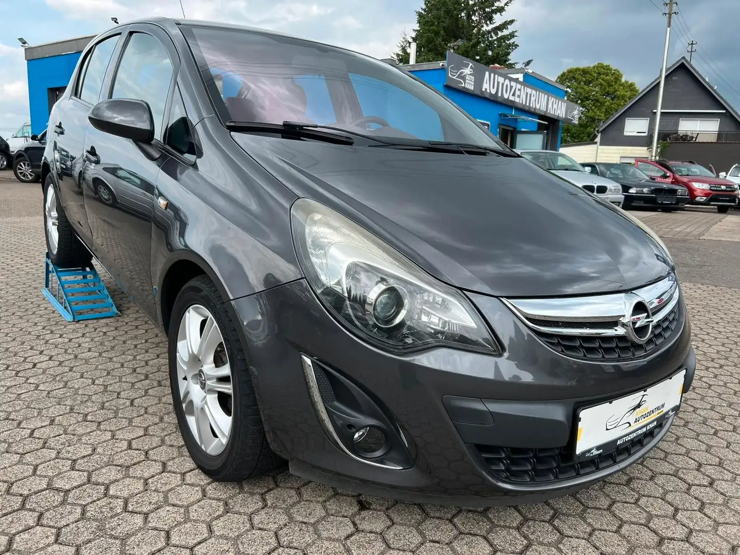 Opel Corsa D Innovation Grau - 1