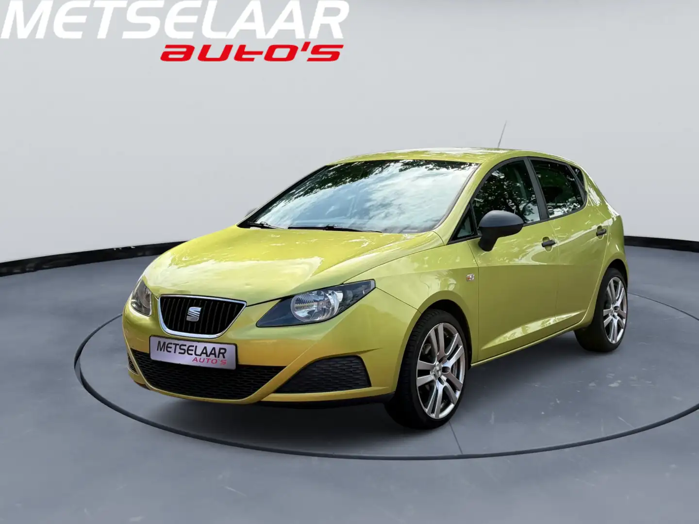 SEAT Ibiza 1.2 Club Žlutá - 1