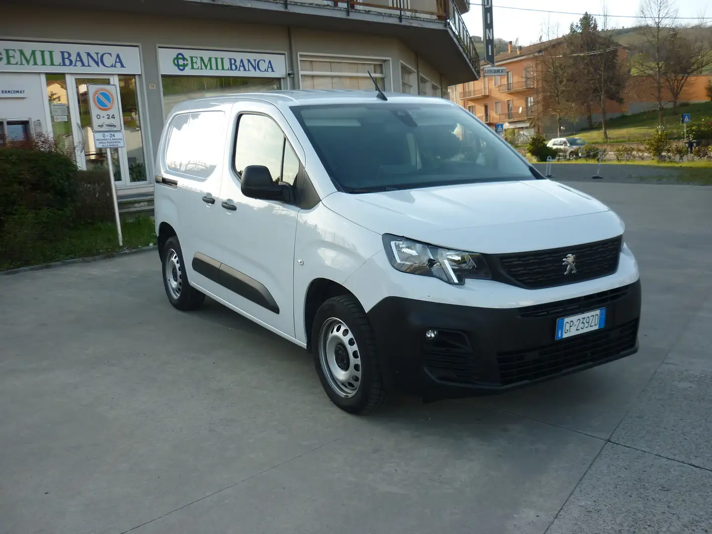 Peugeot Partner Bianco - 1