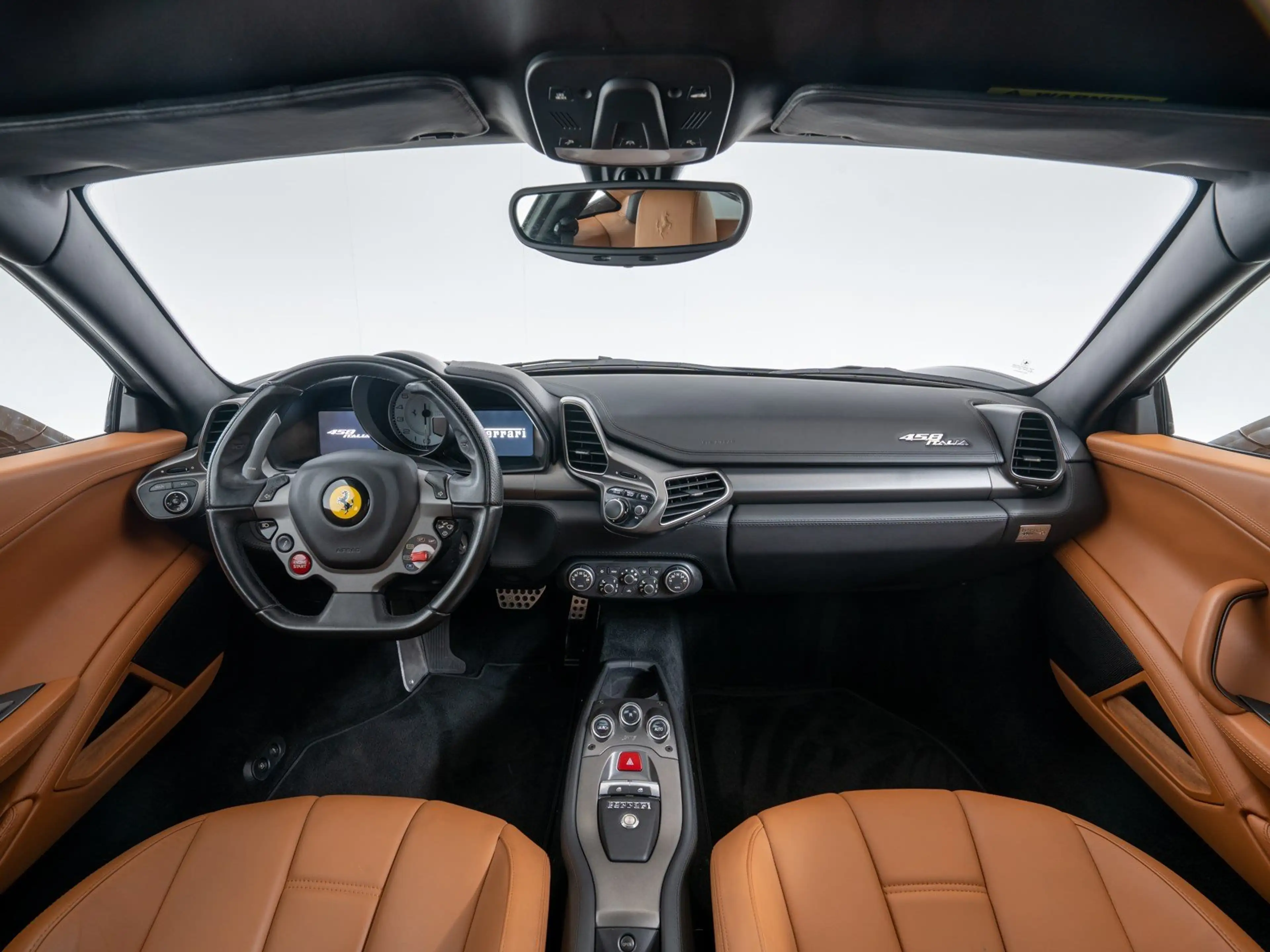 Ferrari 458 Italia — photo 9