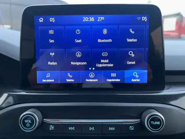Ford Focus view 14