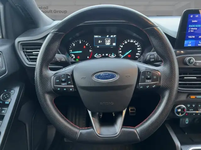 Ford Focus view 11