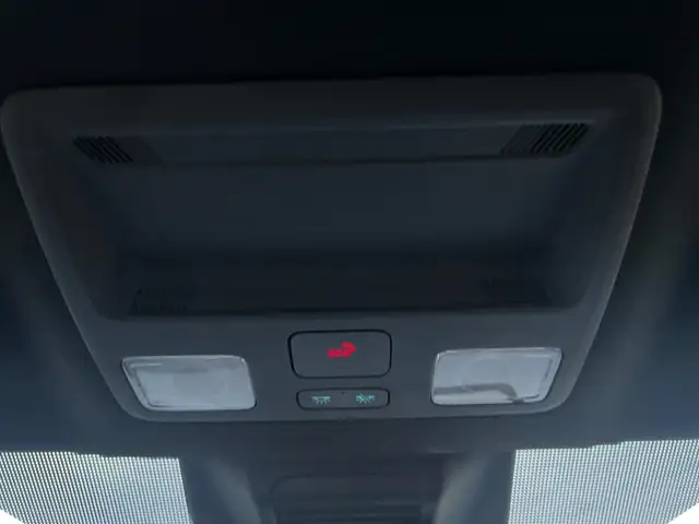 Ford Focus view 17