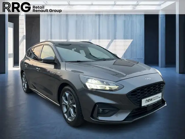 Ford Focus view 7