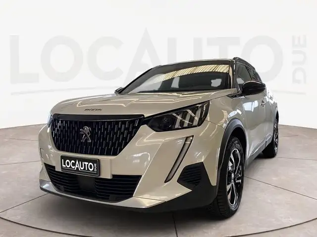 Peugeot 2008 main image