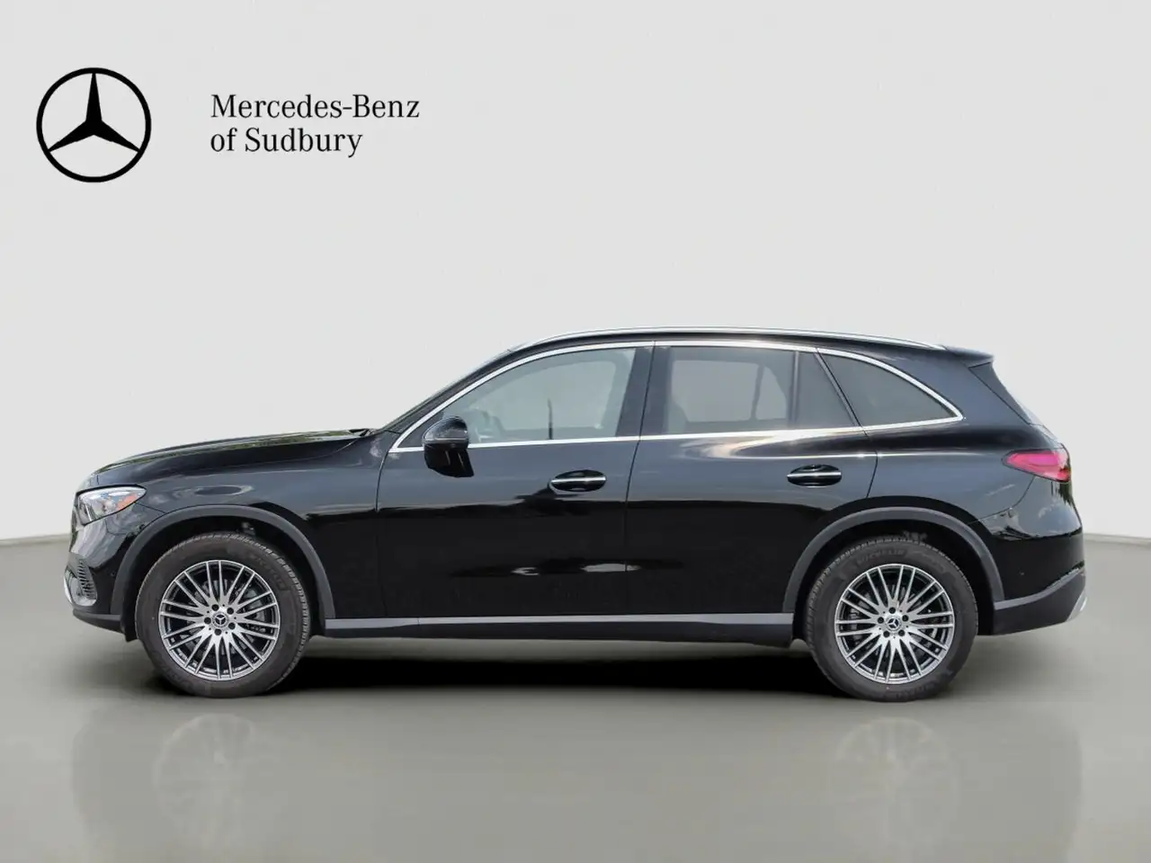 Mercedes-Benz GLC снимка Mercedes-Benz GLC