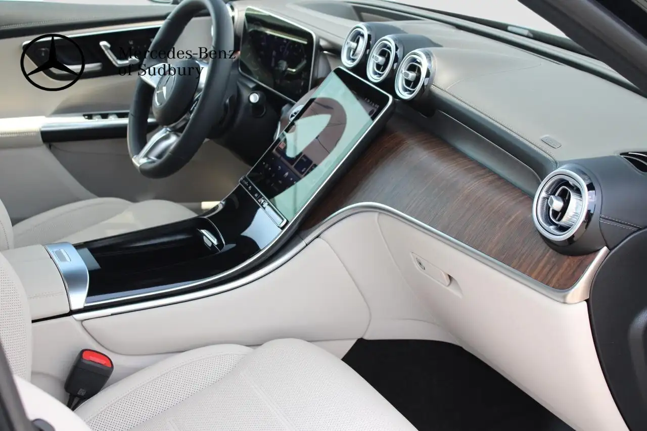Mercedes-Benz GLC снимка Mercedes-Benz GLC