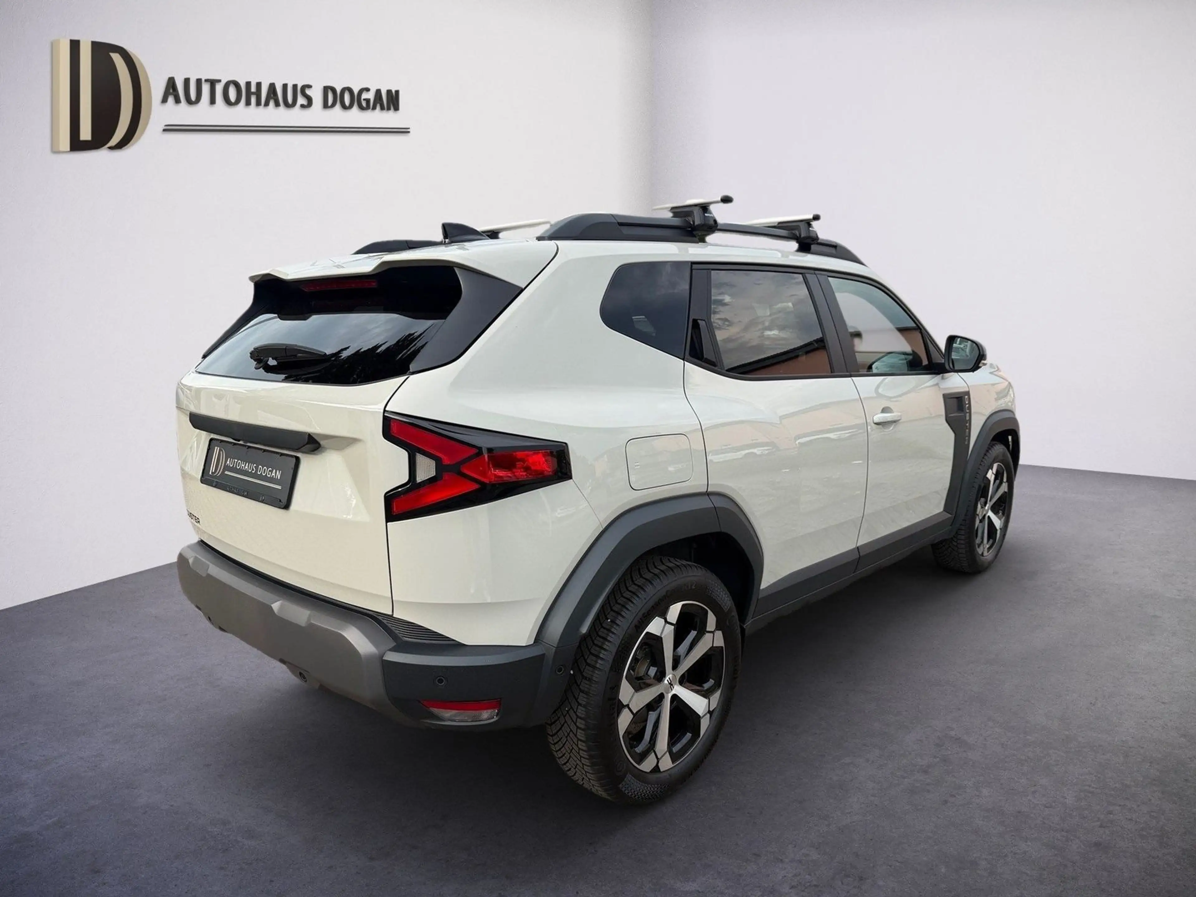 Dacia Duster III TCe 130*KameraMView*Sitzhzg*Klimaaut* — photo 3