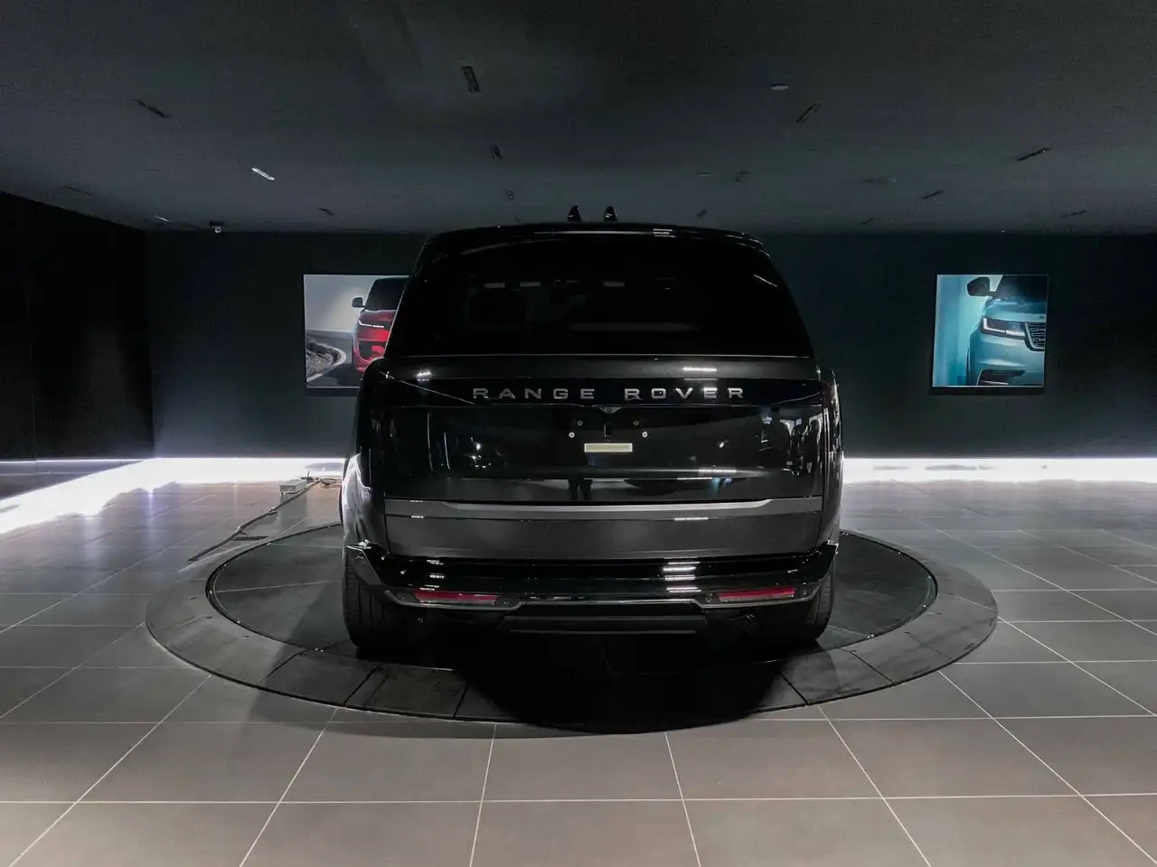 Land Rover Range Rover снимка Land Rover Range Rover