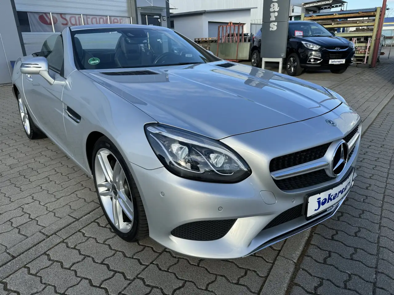 Mercedes-Benz SLC 180