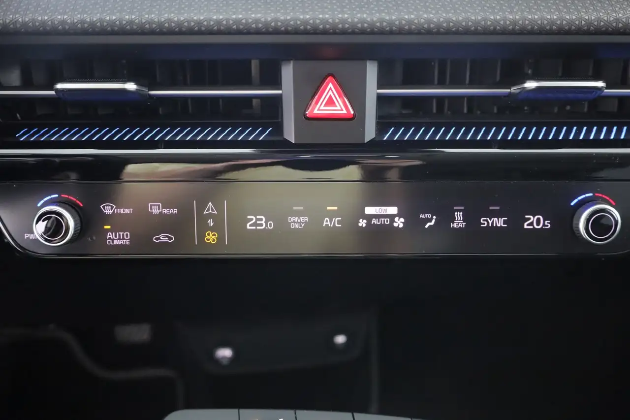 Kia EV6 125kw LED Navi Standheizung Tempomat Kamera, миниатюра 12
