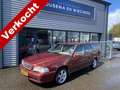 Volvo V70 2.4 Europa Exclusive Trekhaak+Clima Red - thumbnail 1