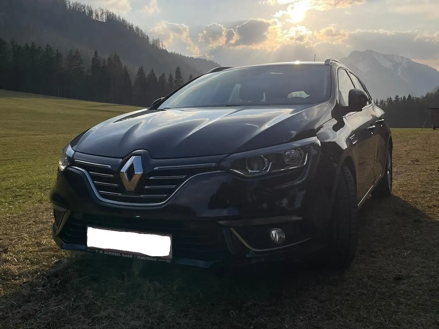 Renault Megane Mégane Grandtour Intens Energy TCe 100 Intens Schwarz - 2