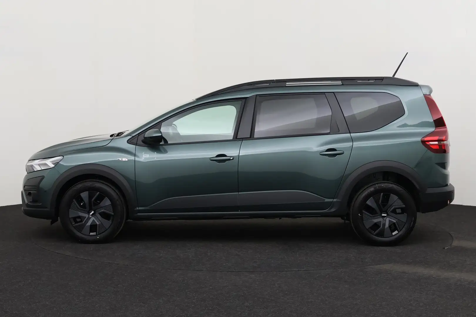 Dacia Jogger EXPRESSION 1.0 TCE + GPS + CAMERA + PDC + CRUISE + - 2