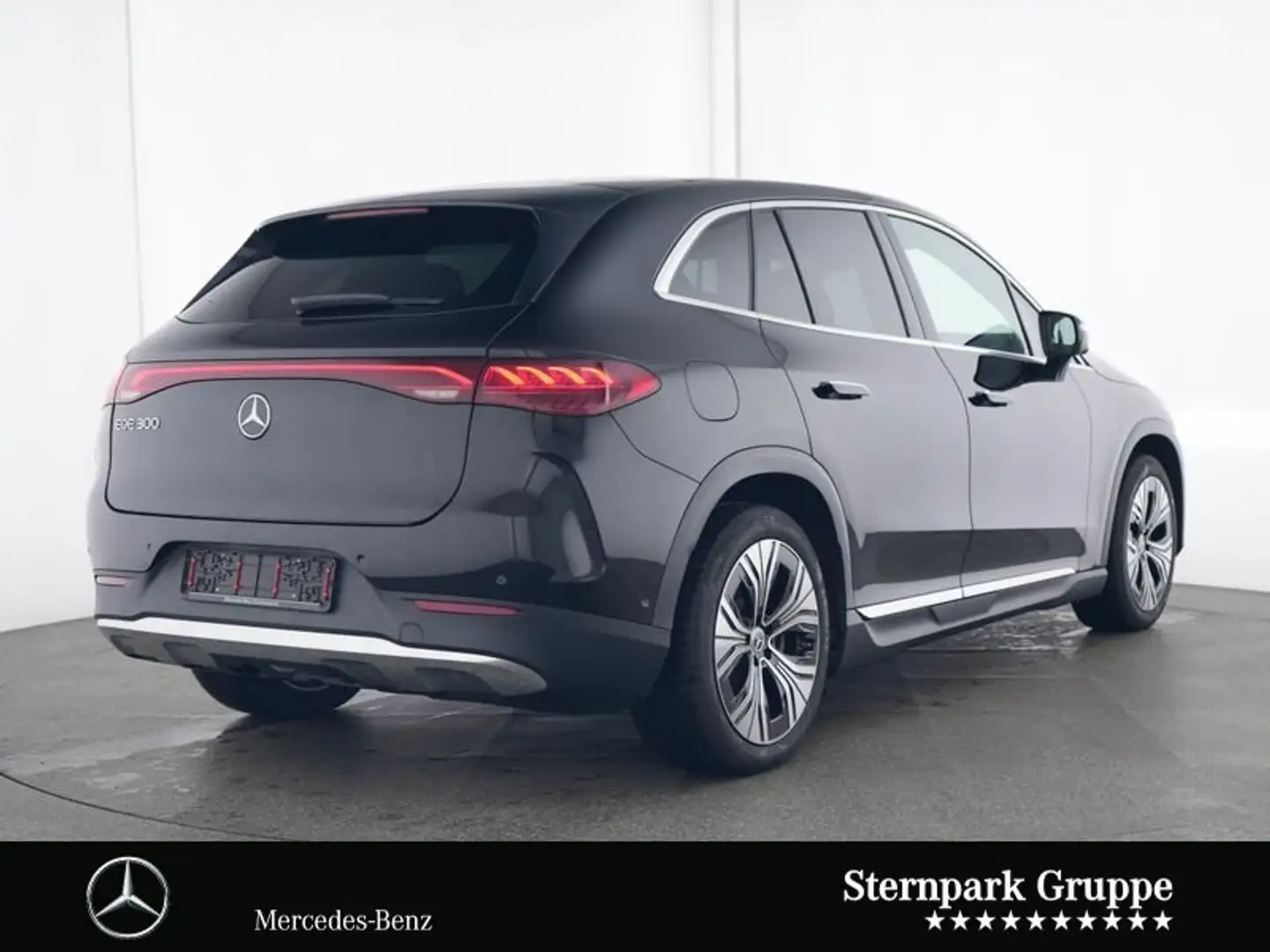 Mercedes-Benz EQE 300 EQE 300 SUV Electric Art*AHK*360°*DISTR*PANO*DIG Schwarz - 2