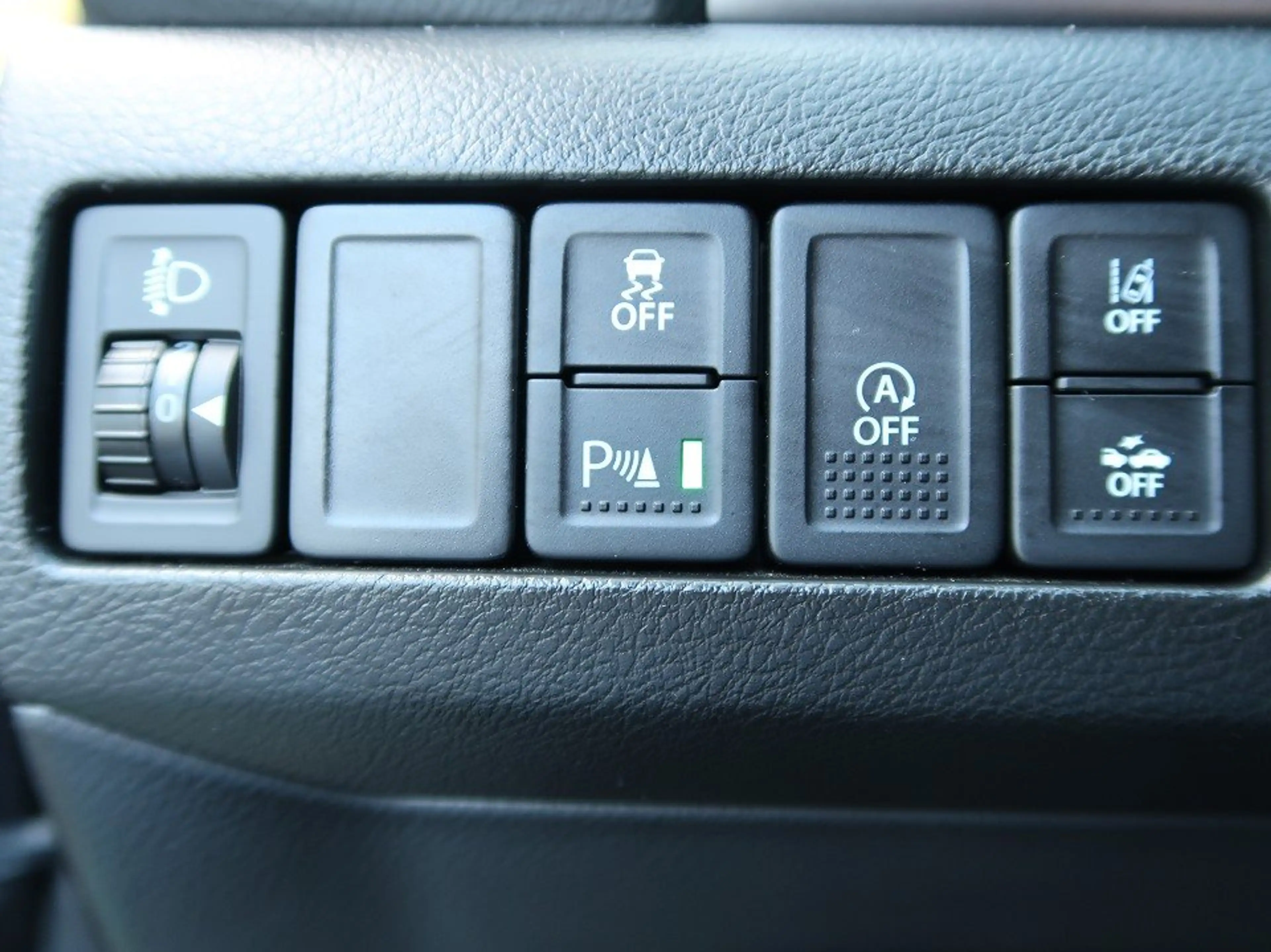 Suzuki Vitara *Allwetter*perfekter Zustand* 1.4 Mild-Hybrid Comf — photo 20
