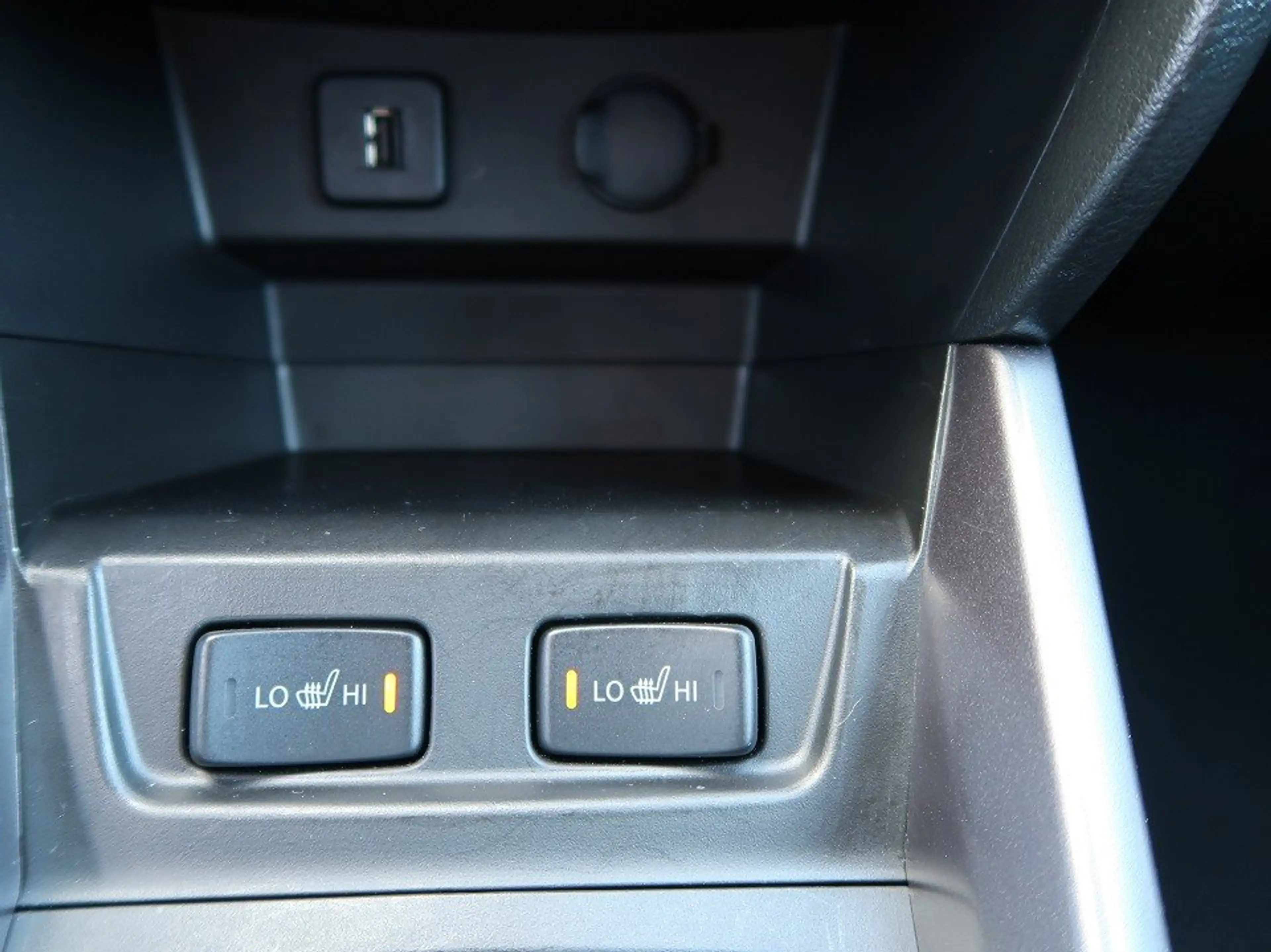 Suzuki Vitara *Allwetter*perfekter Zustand* 1.4 Mild-Hybrid Comf — photo 25