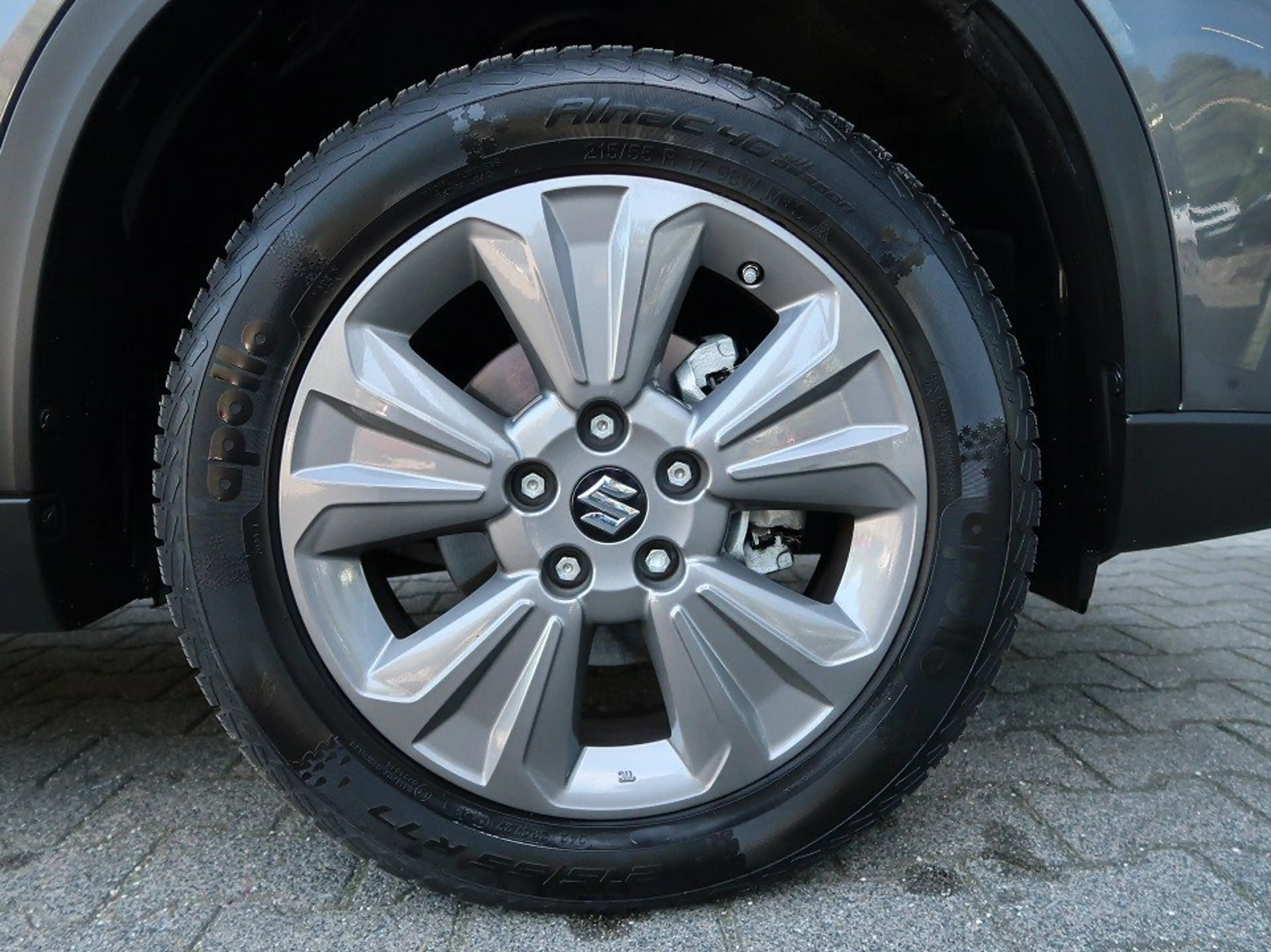 Suzuki Vitara *Allwetter*perfekter Zustand* 1.4 Mild-Hybrid Comf — photo 9