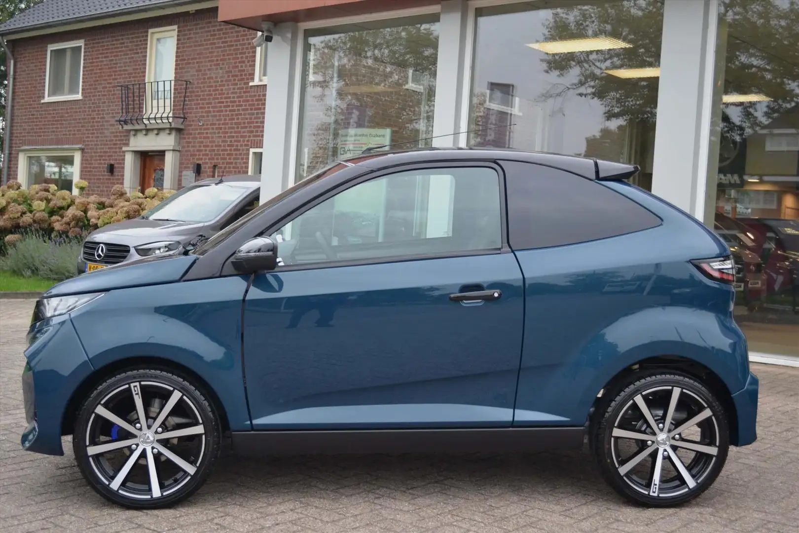 Aixam GTI S9 Coupe | Apple car play en Android auto + Achter Blau - 2