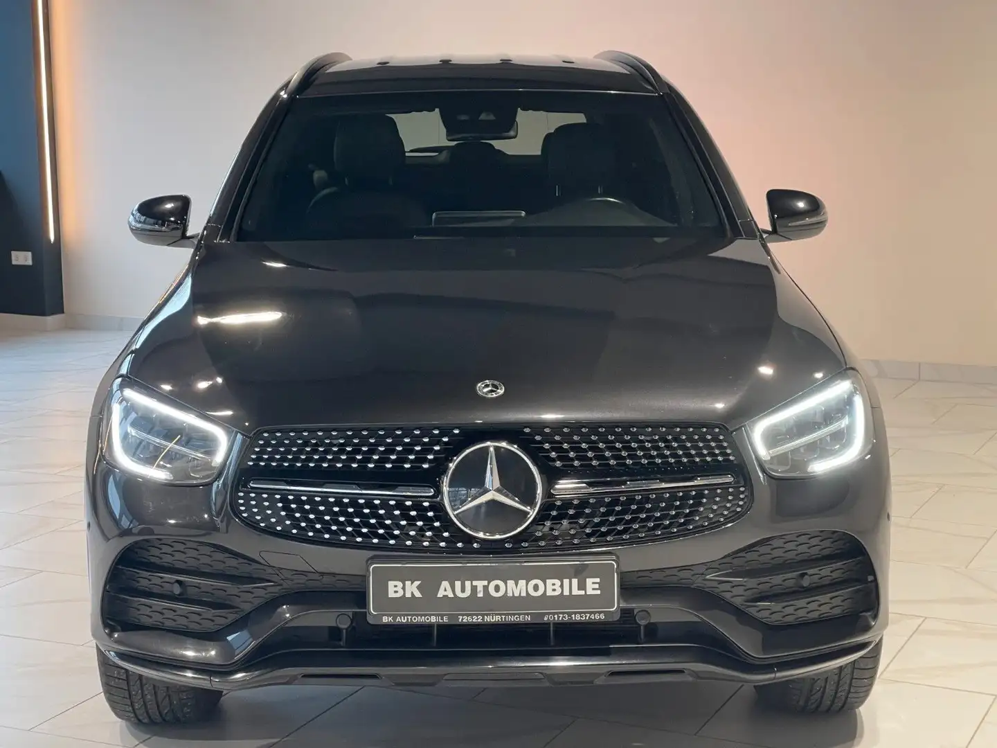Mercedes-Benz GLC 300 e 4Matic|AMGNight-Paket|MBUX|LED|Standhzg Gris - 1