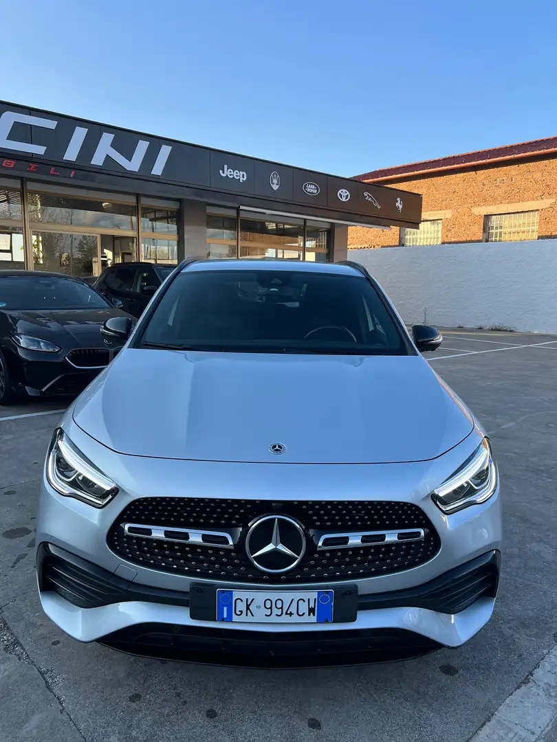 Mercedes-Benz GLA 180 GLA-H247 2020 d Premium auto Argent - 2