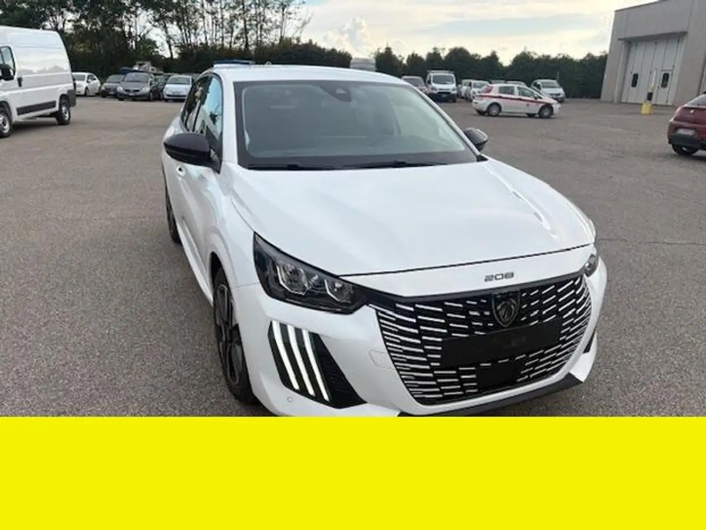 Peugeot 208 - 1