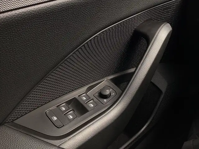 Skoda Octavia view 8