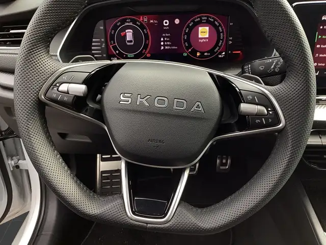 Skoda Octavia view 9