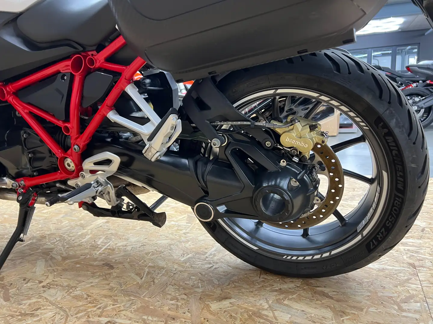 BMW R 1200 R Weiß - 2