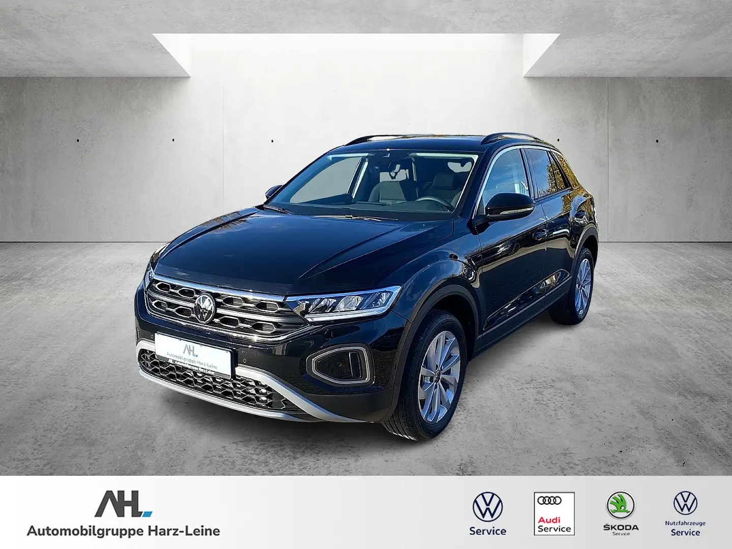 Volkswagen T-Roc 1.5 TSI "Life" DSG/AHK/LED/ACC/RFK/APP-Connect Noir - 1