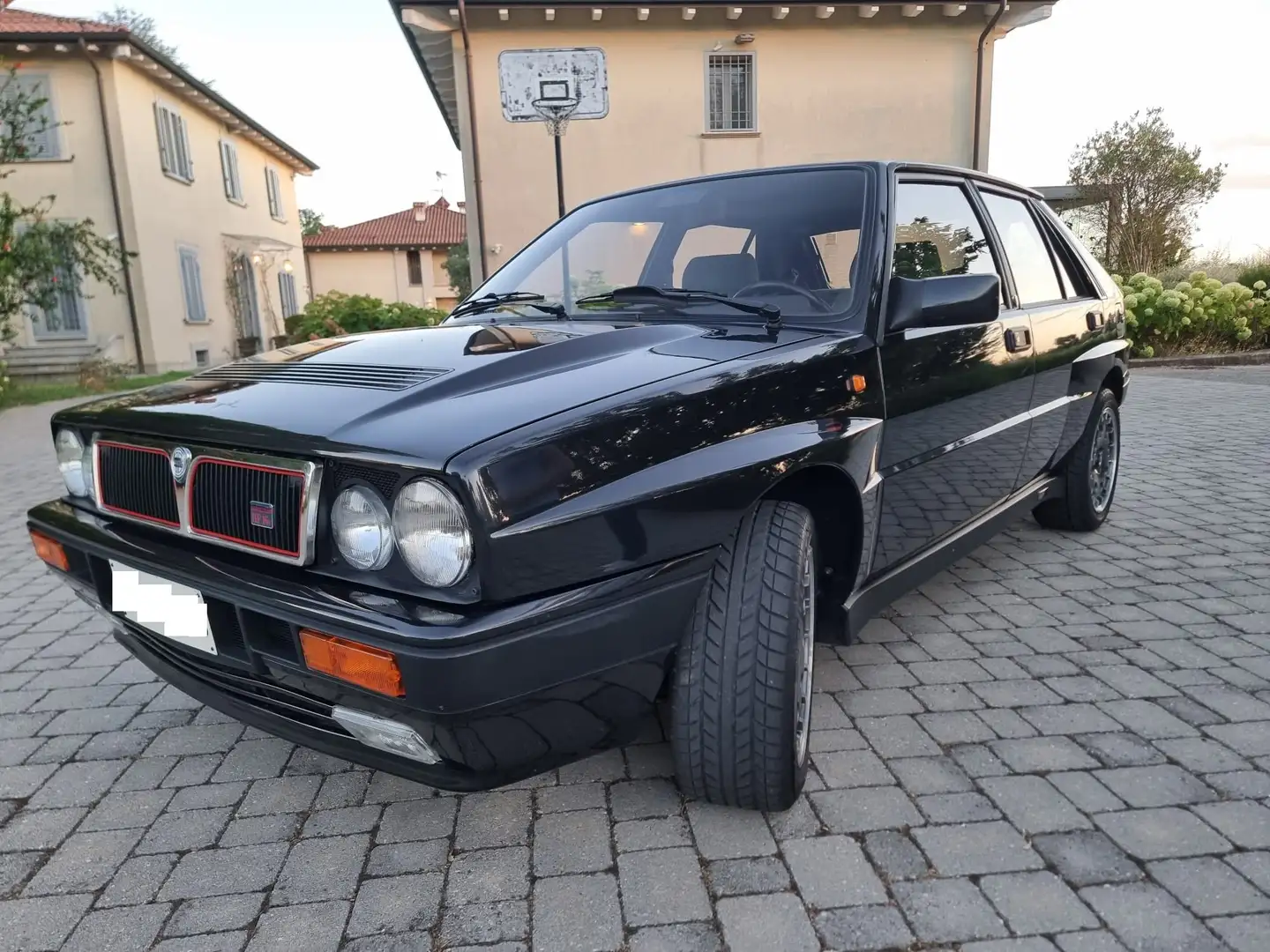 Lancia Delta Delta 2.0 16v HF Integrale Nero - 1