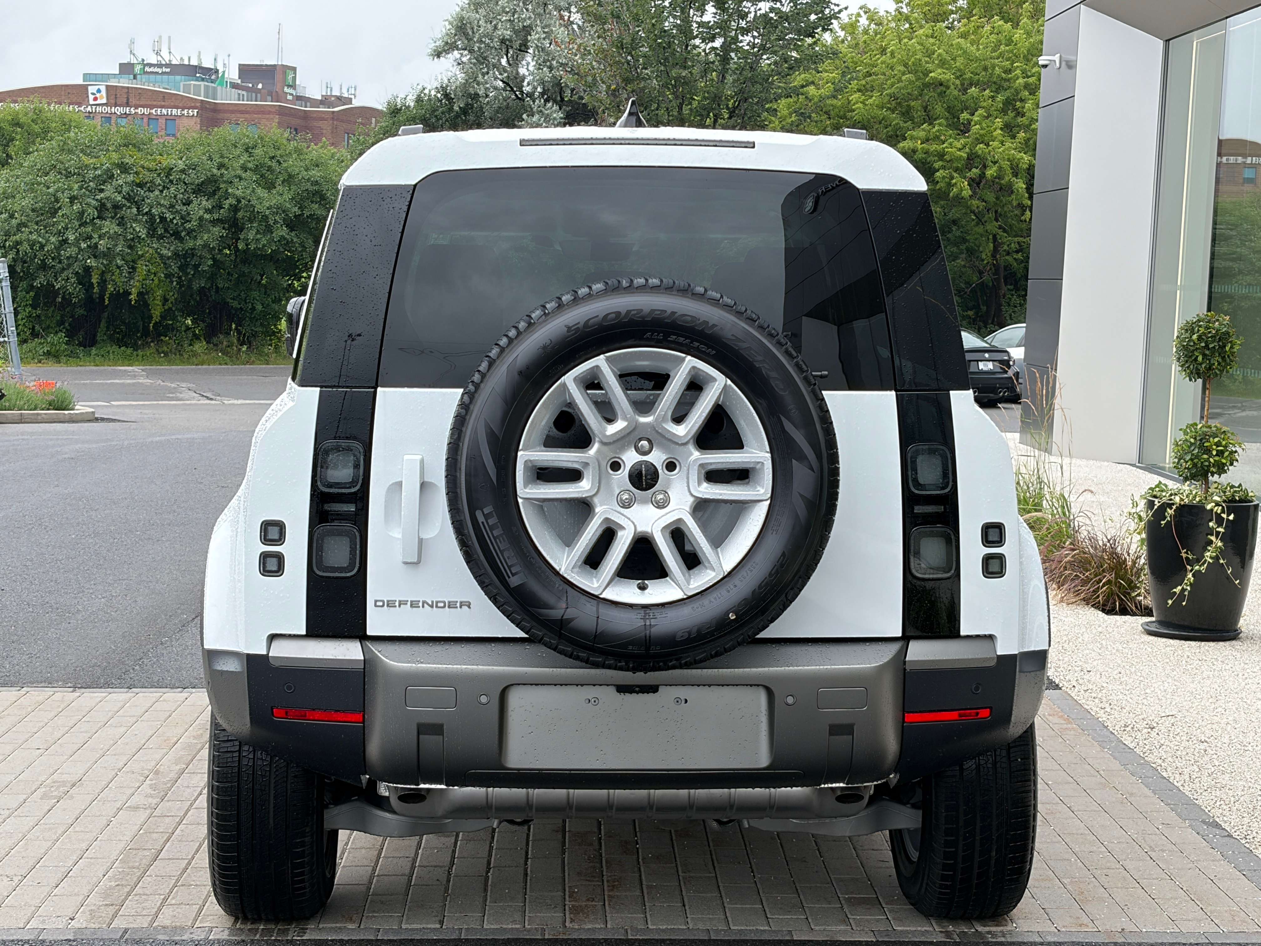 2026 Land Rover Defender 110 P400 S — снимка 1