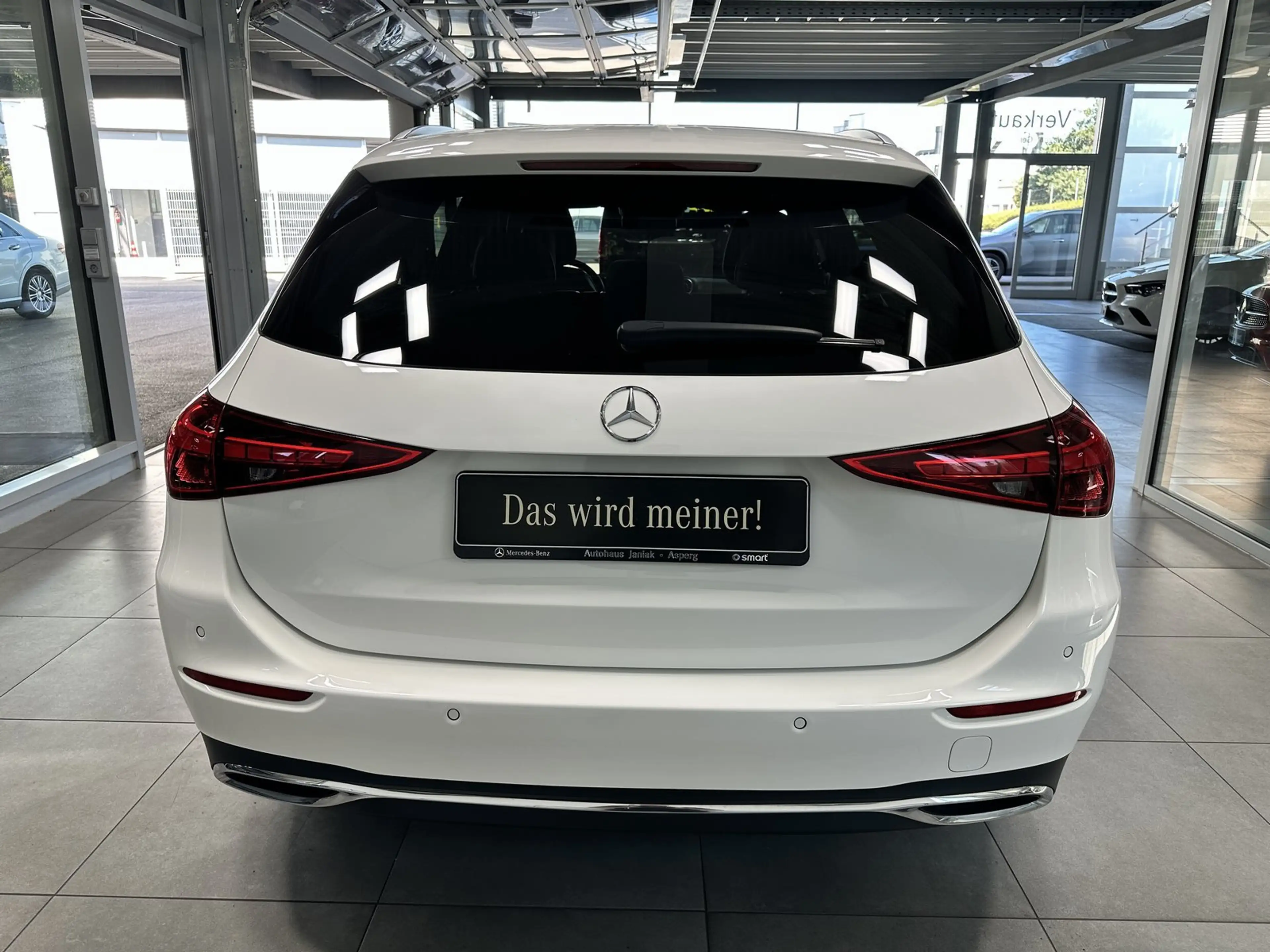 Mercedes-Benz C 220 d T Avantg. DISTRONIC DIG.LIGHT+PANO+MEMORY — photo 7
