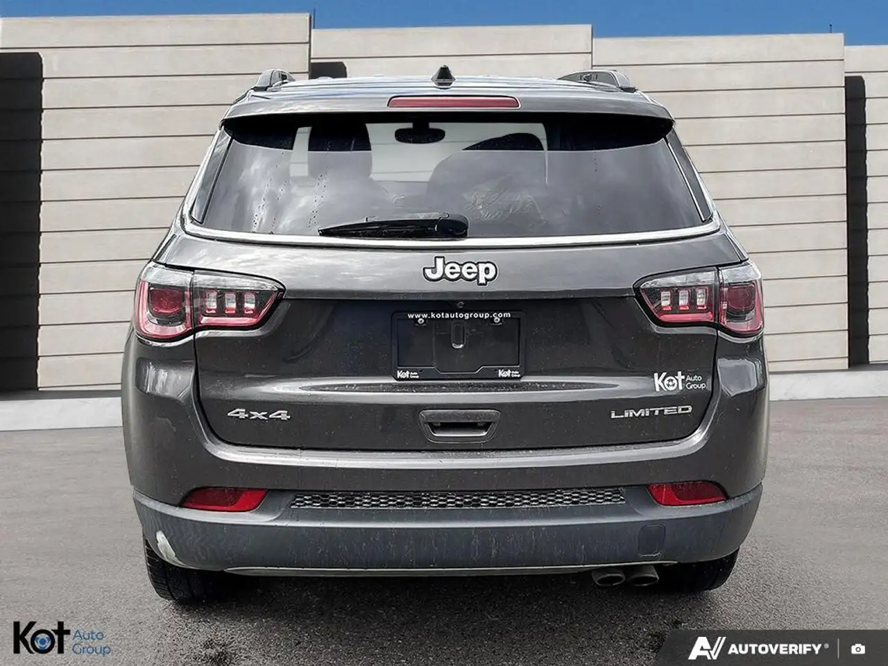 Jeep Compass photo Jeep Compass