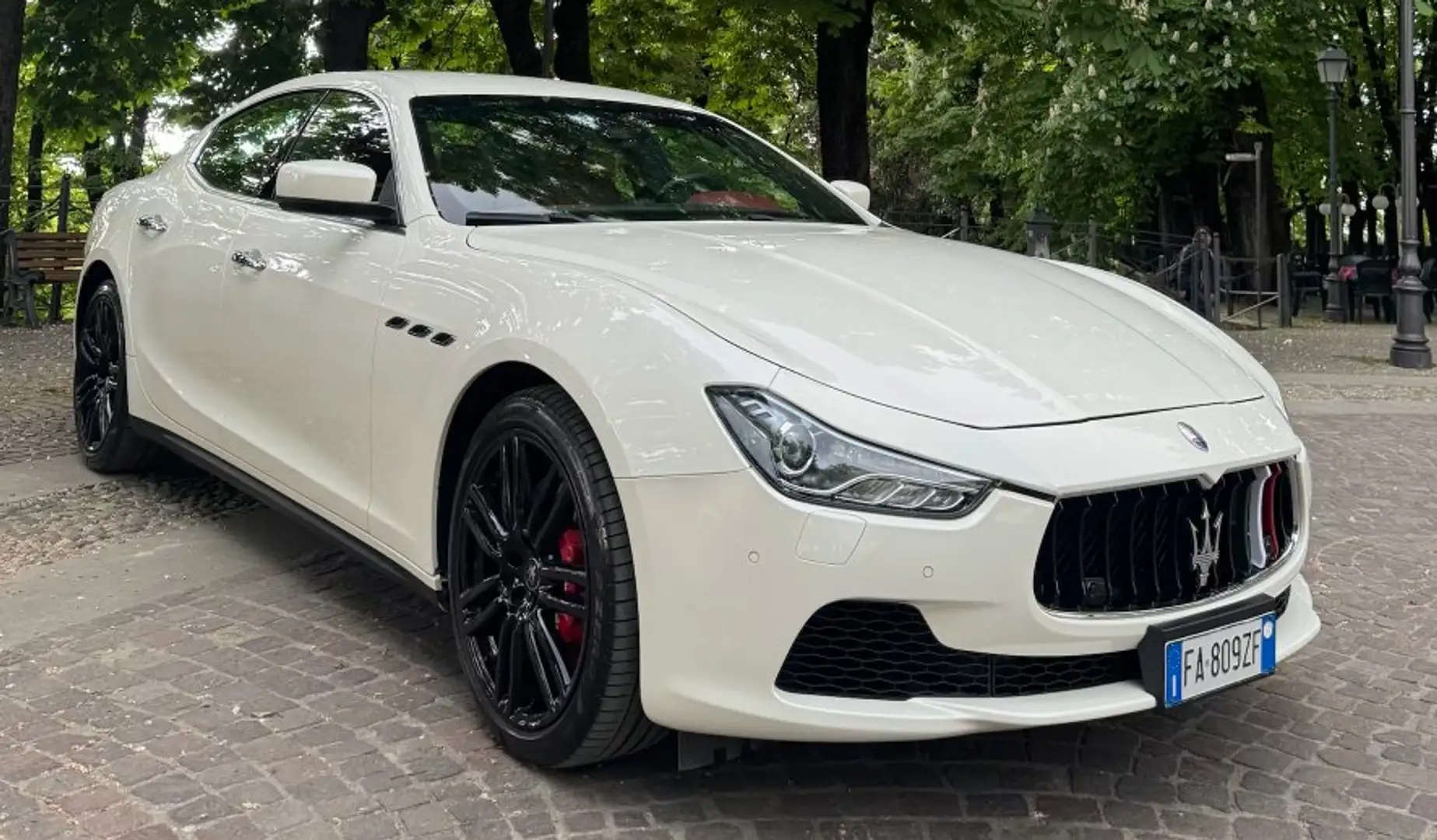 Maserati Ghibli Ghibli III 2013 3.0 V6 bt S Q4 410cv auto Fehér - 2